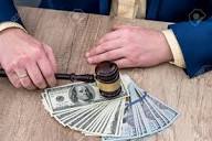 Mme le juge Elsa Aussavy de Cusset, vous avez vendu votre jugement et livré Marie-Lou et Gwenaëlle à leurs&nbsp;bourreaux.